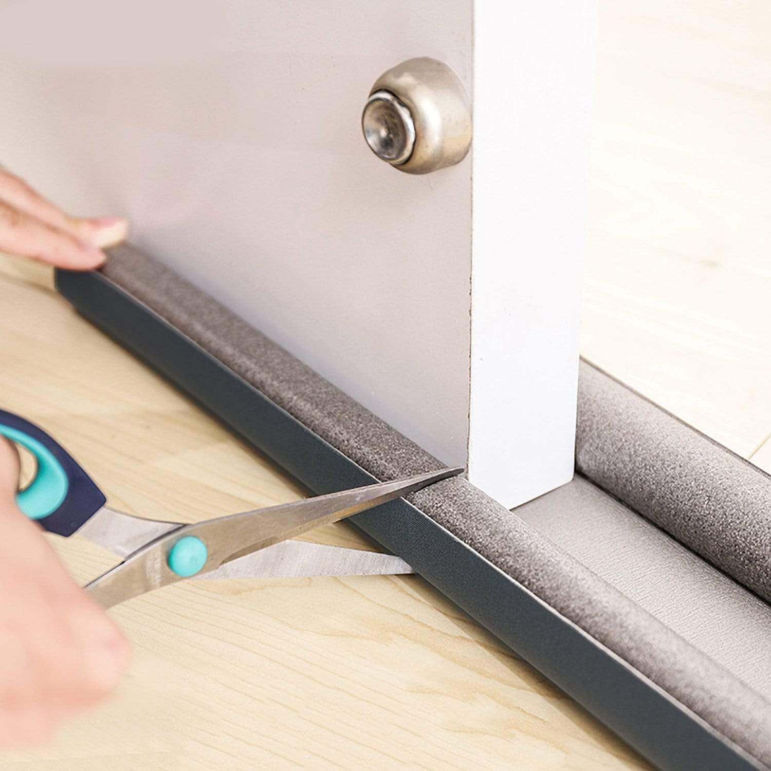 Doorzipo™ | Door Bottom Gap Sealer Underneath Door Gap Blocker Strip Long Roll Doorzipo™ Zaavio.co®