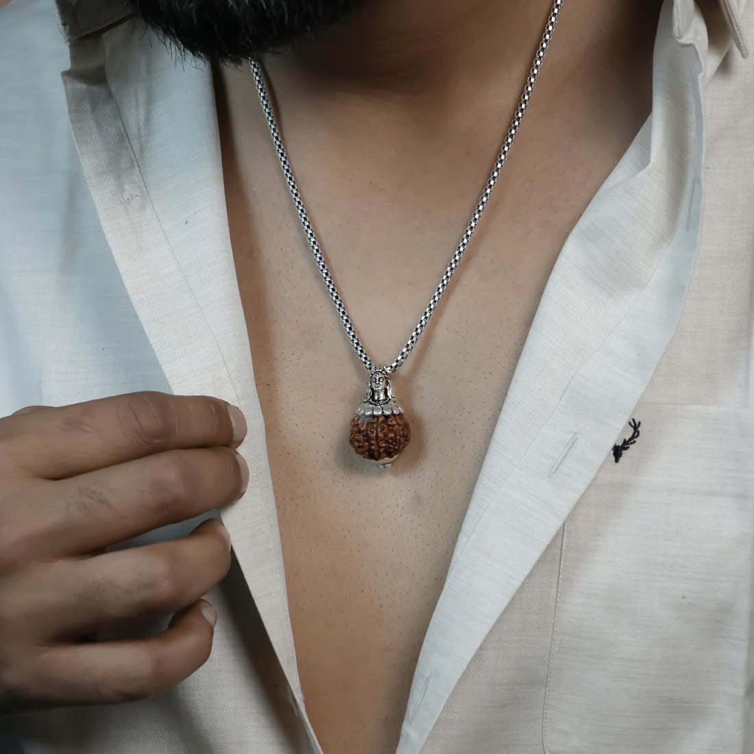 Rudraksha Pendant | 7 Mukhi Rudraksha Seven Faced Rudraksha Beads Pendant Benefits 7 Mukhi Rudraksha Silver Capped Pendant