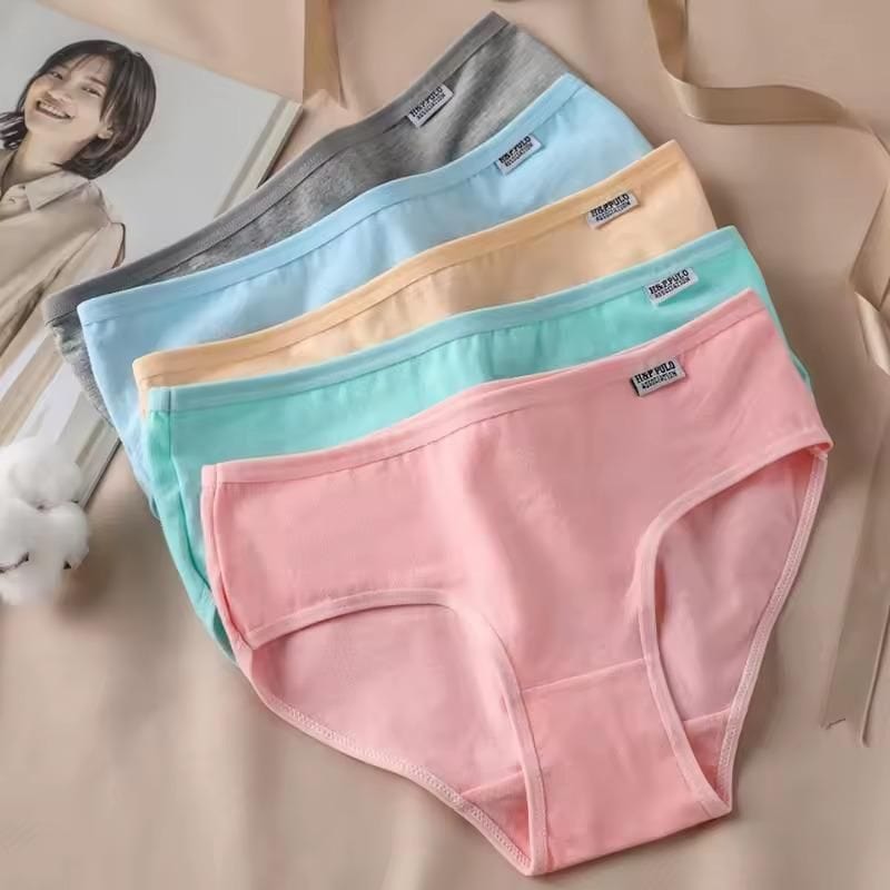 Women's Cotton Comfortable Underwear Set of 4 Women's Cotton Comfortable Underwear Set of 4