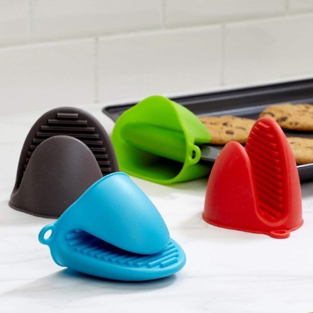 Silicone Potholder (Set of 2) | Kitchen Items Utensils Oven Mitts Silicone Gloves Products Pot Holder Silicone Potholder (Set of 4)